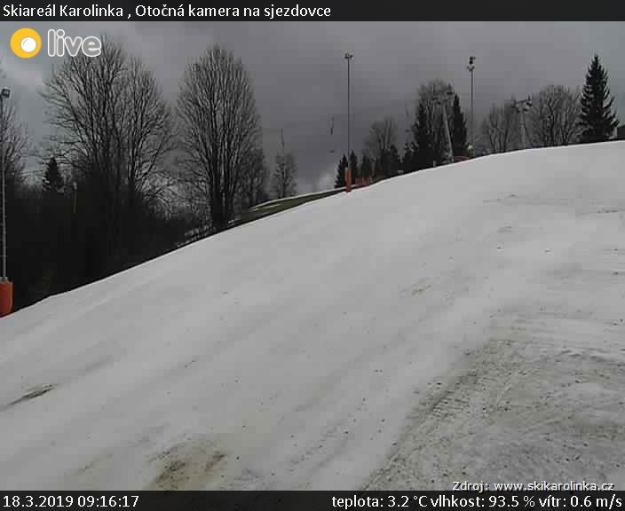 SKI areál Karolinka - Otočná kamera na sjezdovce